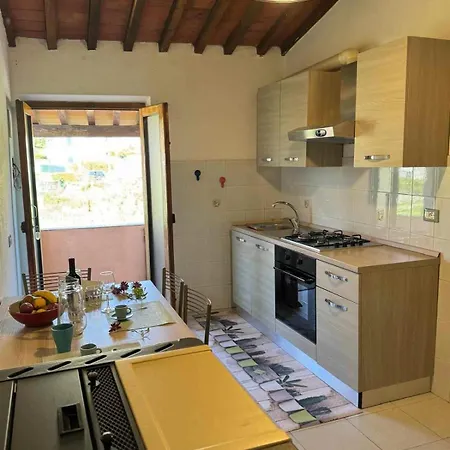 Casa Peppo Apartment *